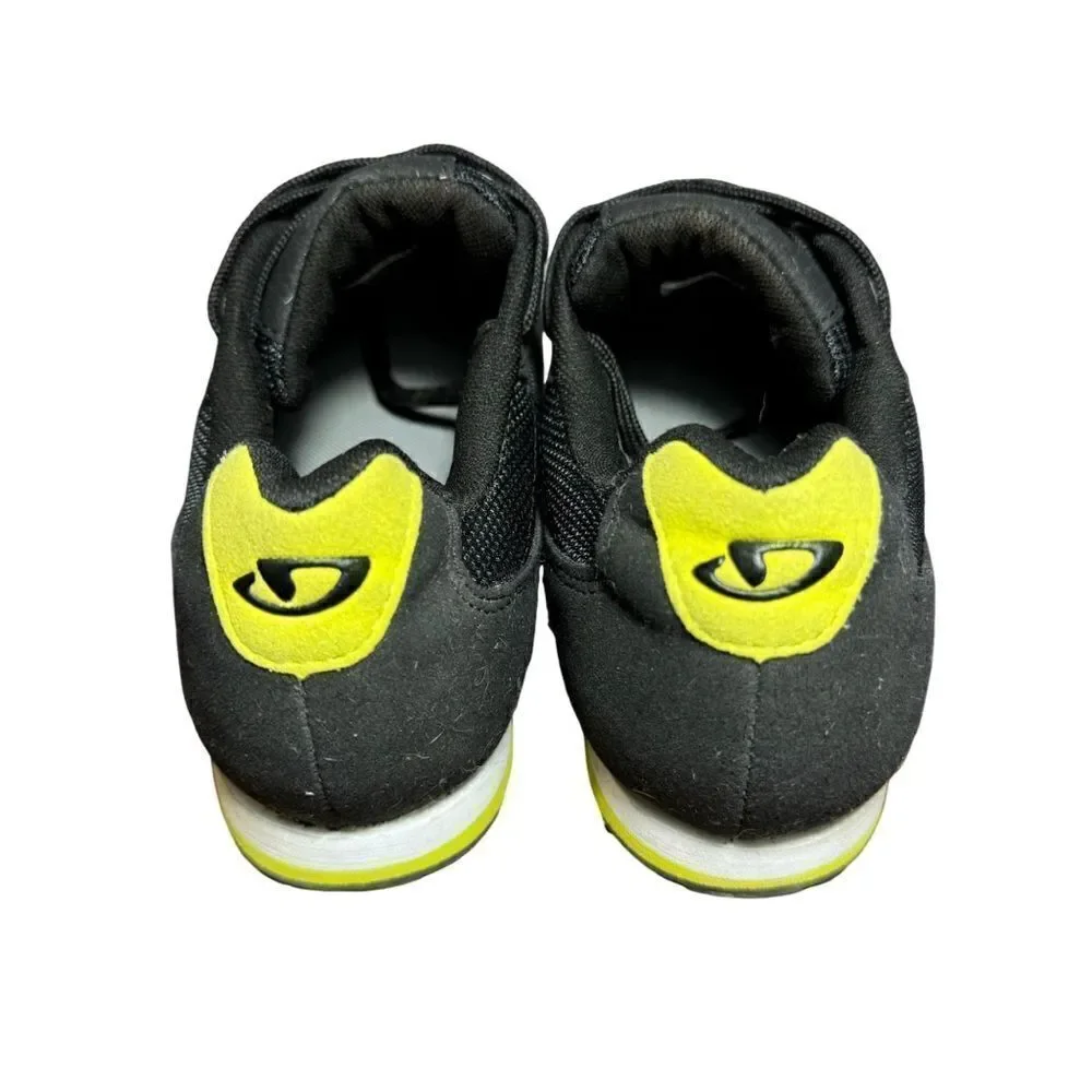 Women’s Giro cycling shoes size 8.5 Black